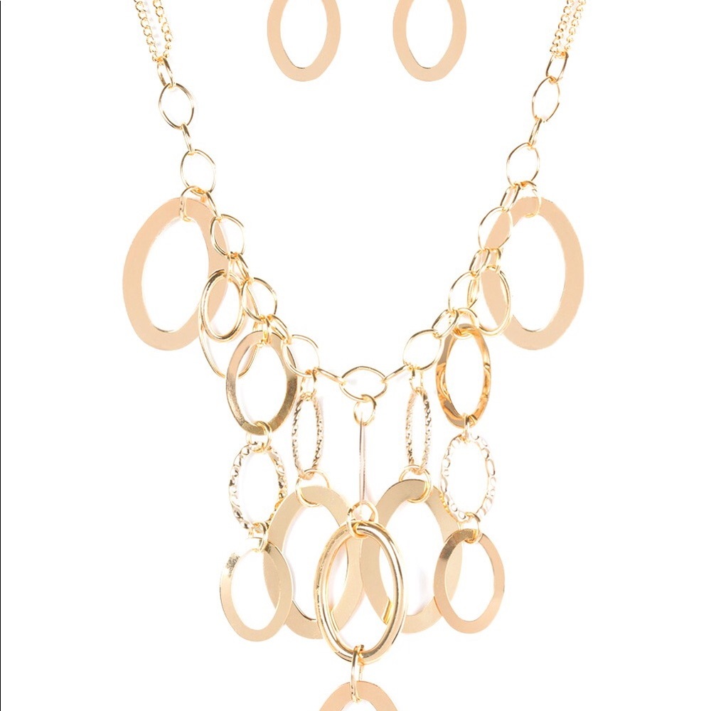 Jewelry - Picture 5 of 8